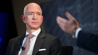 Investigator Jeff Bezos Hired to Look Into Who Got His Dick Pics Says Saudis Broke Into Bezos's Phone